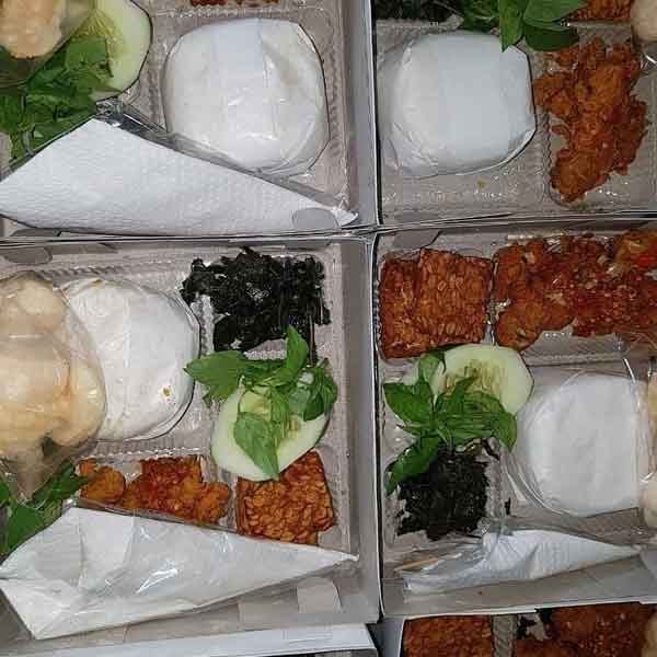 nasi kotak Dukuh - Jakarta Timur